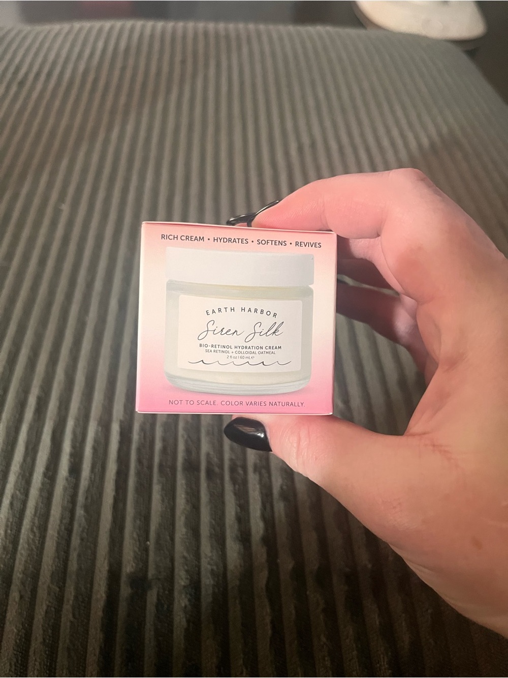 Earth Harbor - SIREN SILK Bio Retinol Hydration Cream - Picture 3 of 8